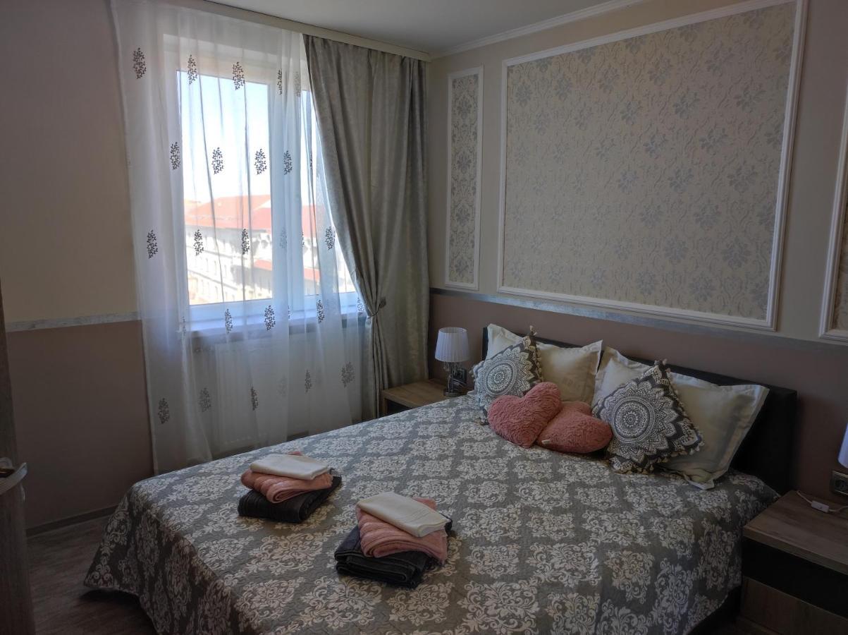 Midtown Apartment オラデア エクステリア 写真